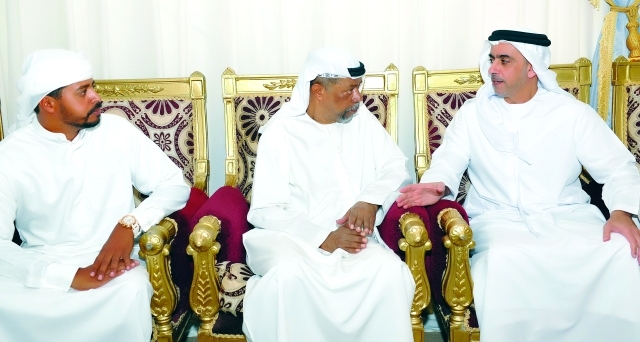 "■ سموه يؤدي واجب العزاء لأسرة الشهيد يوسف الكعبي"