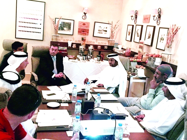 "■ جانب من اجتماعات اللجنة المنظمة للبطولة | البيان"