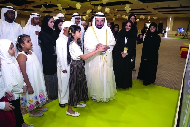 سلطان القاسمي يفتتح «الشارقة السينمائي للطفل»