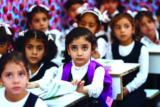"■ تلميذات جديدات في غرفة صفية في بداية العام الدراسي | أ.ب"