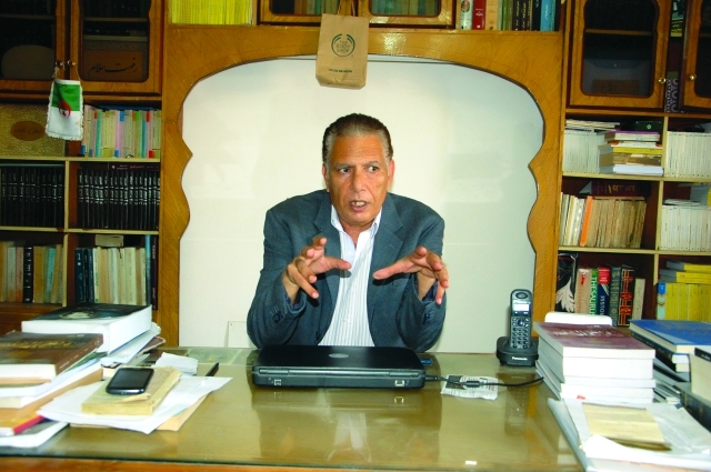 "الشاعر رفعت سلام"