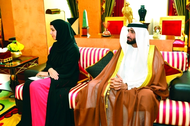 "■ ريم الهاشمي ومحمد الشيباني خلال اللقاء"