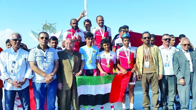 "■ جانب من تتويج الأبطال | البيان"