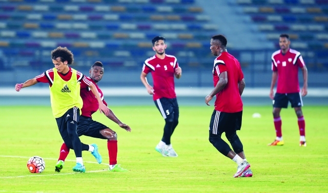"■ مساندة كبيرة للمنتخب من أجل المونديال | البيان"