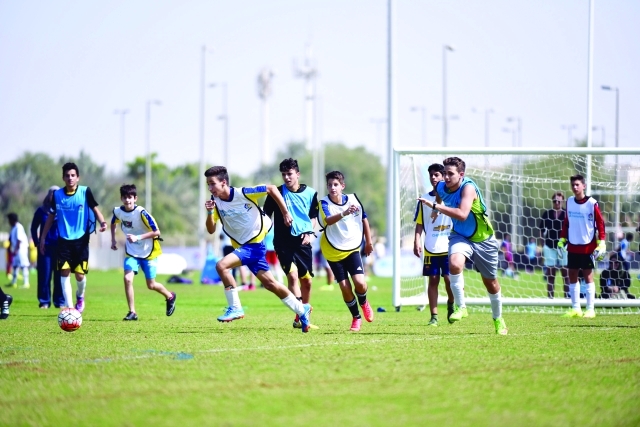 "■ جانب من منافسات كأس مدارس الإمارات | البيان"