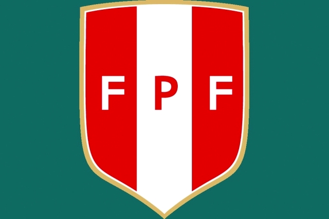 "شعار منتخب بيرو"