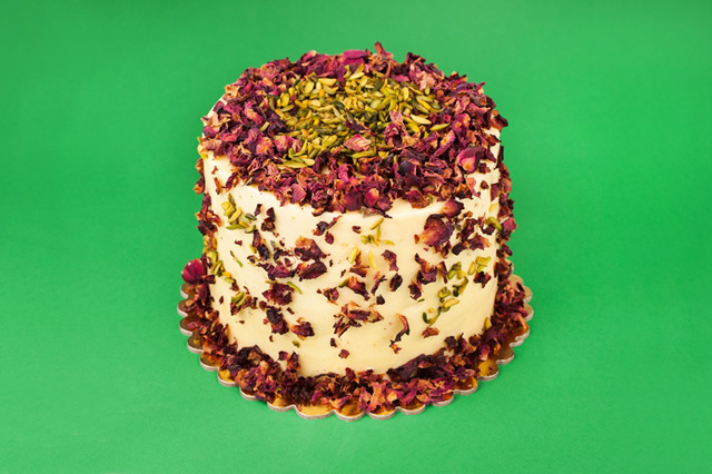 "روز بيستاشو كيك"