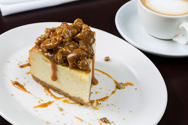 "تشيز كيك بالفانيليا بالفرن"