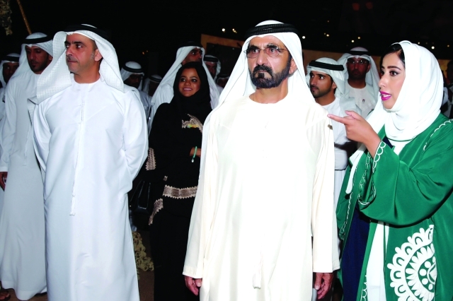 "Ⅶ محمد بن راشد وحمدان بن محمد وسيف بن زايد خلال الجوله بحضور منى المري"