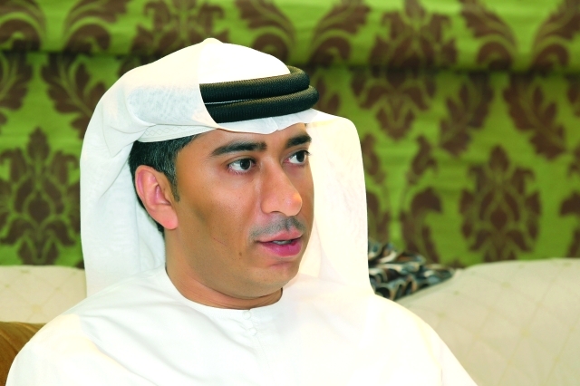 "خالد آل حسين"