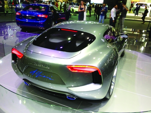 "■ مازيراتي ألفيري"