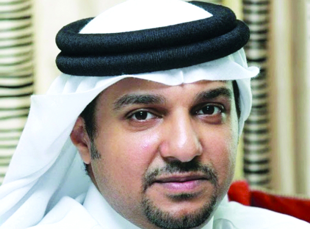 "طارق الشميري: الغيرة بين الفنانات تدفعهن للسطحية والابتذال"