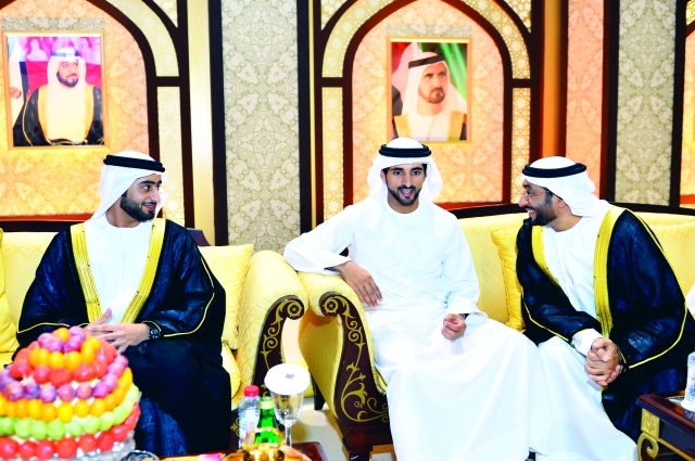 "■ حمدان بن محمد خلال الحفل"