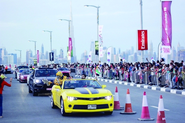 "Ⅶ المهرجان يحظى باهتمام ومتابعة شريحة عريضة من عشاقه  |  البيان"