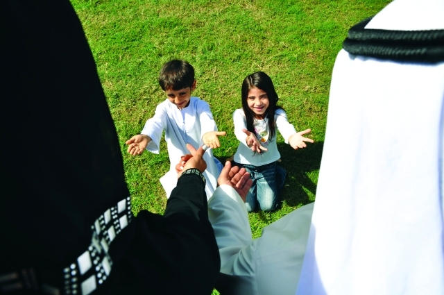 " تفاعل الأبوين مع الأبناء مطلب ملح لضمان تربية مثالية | أرشيفية"