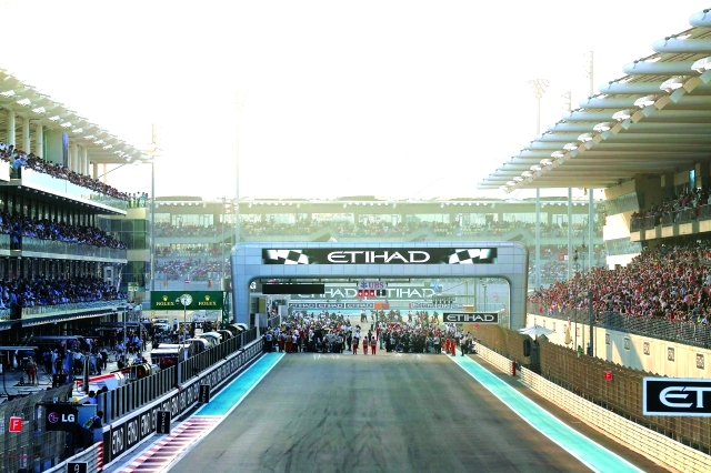 " حضور جماهيري كبير تميزت به جولة بطولة العالم في أبوظبي | أرشيفية"