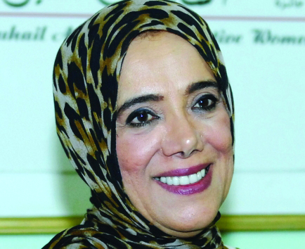 "■ موزة غباش"