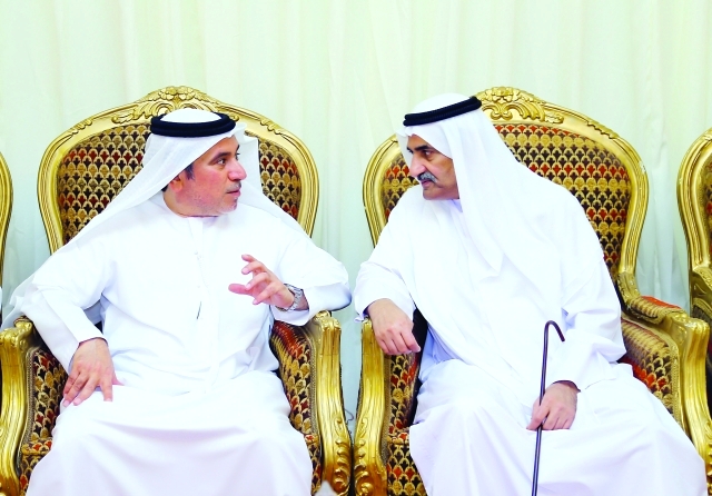 "■حاكم الفجيرة يعزي ذوي الشهيد"