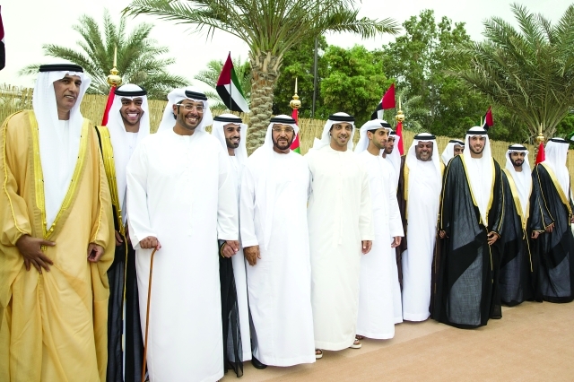 "■ منصور وخالد بن زايد وجبر السويدي خلال الحفل"