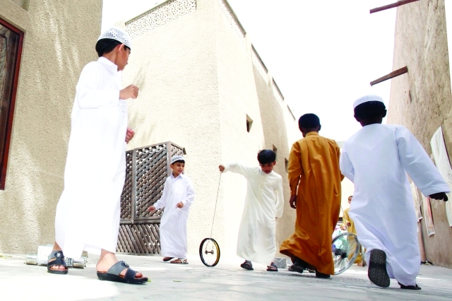 ألعاب الطيبين.. صناعة الفرح محلياً