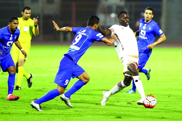 "■ كارلوس أدواردو خلال مباراة الهلال والشباب | إي بي إيه"
