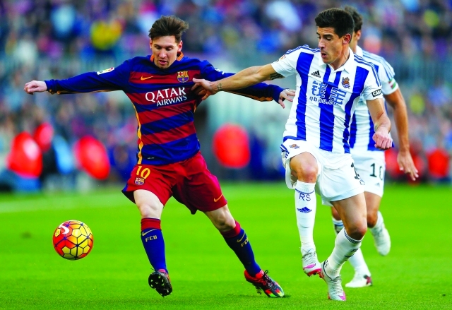 "■ ميسي خلال مباراة برشلونة وسوسييداد   |   أ ب"