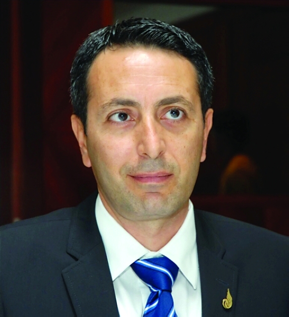 "■ رائد برقاوي"