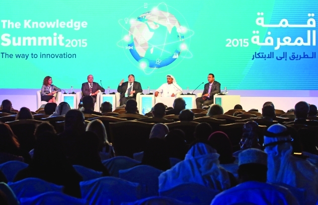 "القمة شهدت حوارات شيقة"