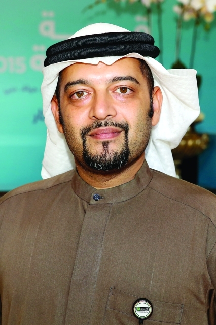 "إسماعيل علي: يحوز على التميز ويواكب المتغيرات من حوله"