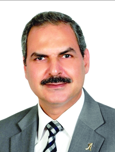 "أشرف أمين"