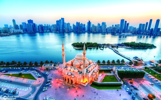 "■ 500 شركة من جميع أنحاء إمارة الشارقة شاركت في المسح الربعي للربع الثالث 2015 | من المصدر"