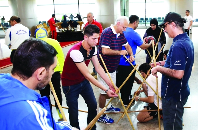 "■ أحد البرامج خلال فعالية التحدي | البيان"