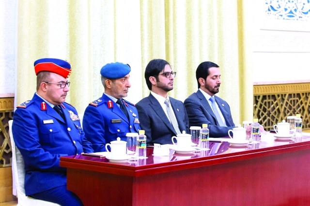 "■ سلطان بن حمدان بن زايد ومبارك المنصوري وعيسى المزروعي وإبراهيم العلوي"