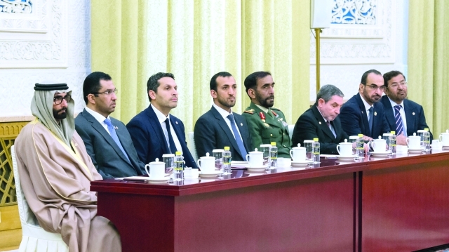 "■ سلطان الجابر ومحمد البواردي وخلدون المبارك ومحمد المزروعي وجمعة البواردي وفارس المزروعي وعبد الله السويدي"