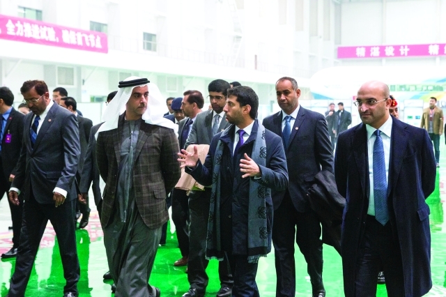 "■ سيف بن زايد وسهيل المزروعي وعبدالله السويدي ومحمود إبراهيم"