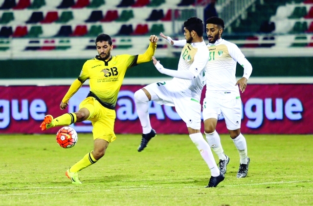 "■ الوصل متألق في الكأس | تصوير محمد حنيف"