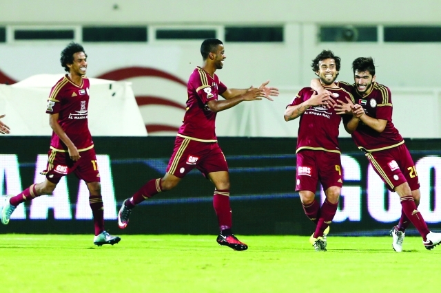"فرحة عنابية بالترقي لمربع الأربعة في كأس الخليج العربي - تصوير يونس يونس"