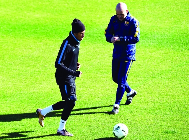 "■ نيمار في تدريبات برشلونة | ا ف ب"