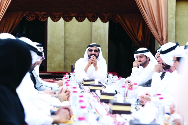 "محمد بن راشد وحمدان بن محمد خلال العصف الذهني"