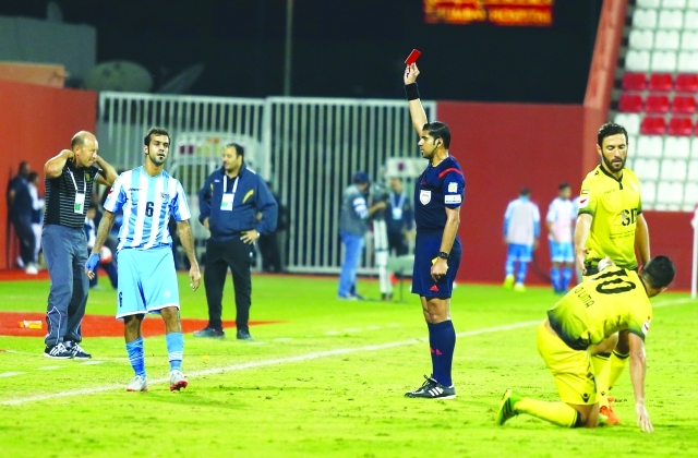 "■ قضاة الملاعب مطالبون بالتركيز في الجولة الأخيرة للدور الأول للدوري | البيان"