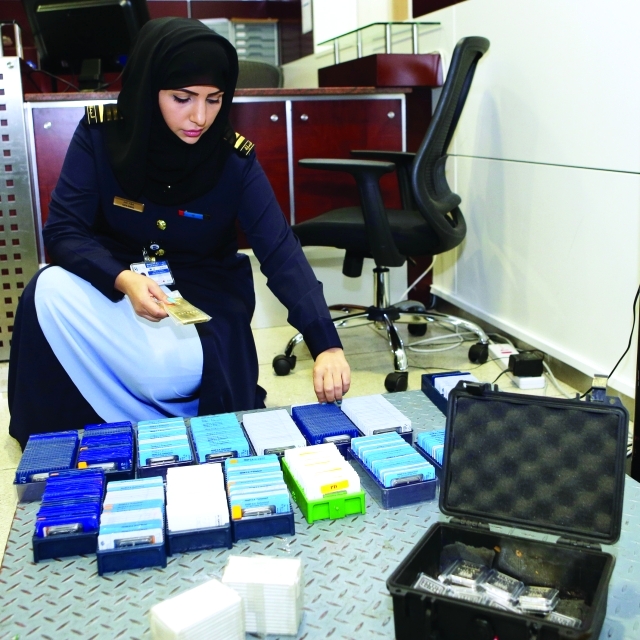 "إنهاء إجراءات المسافرين بسرعة كبيرة من دون إخلال بالإجراءات القانونية"
