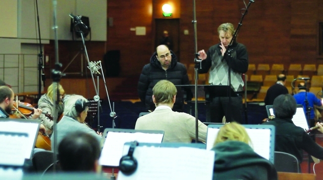 "■ مشهد من مسرحية «زنوبيا» التي عرضت في دبي | أرشيفية"