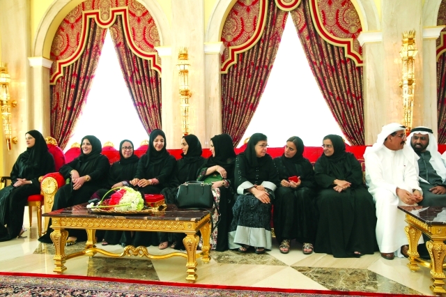 "■ لبنى القاسمي وريم الهاشمي ومريم الرومي وحصة لوتاه وحصة العسيلي وعدد من الشخصيات والقيادات النسوية"