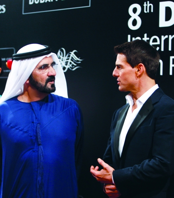 "محمد بن راشد والنجم العالمي توم كروز - البيان"