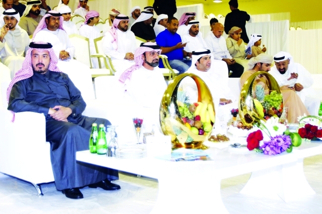 "■ ولي عهد عجمان يتابع المنافسات بحضور راشد بن حميد وعبدالله بن محمد آل ثاني | تصوير - يونس الأمير"
