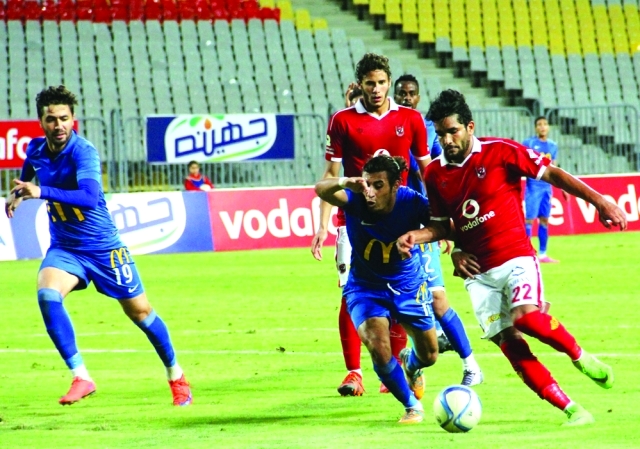 "■ من لقاء الأهلي واتحاد الشرطة | البيان"