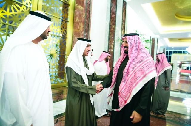 "■ .. ويتلقى الترحيب من أحمد الزعابي بحضور سلطان الجابر"