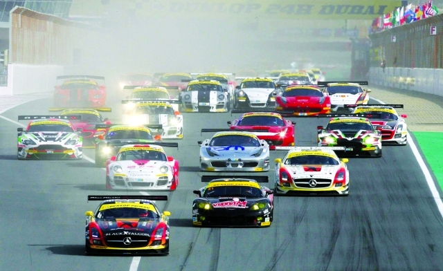 "■ الإثارة كانت حاضرة في منافسات البطولة الماضية  |  البيان"