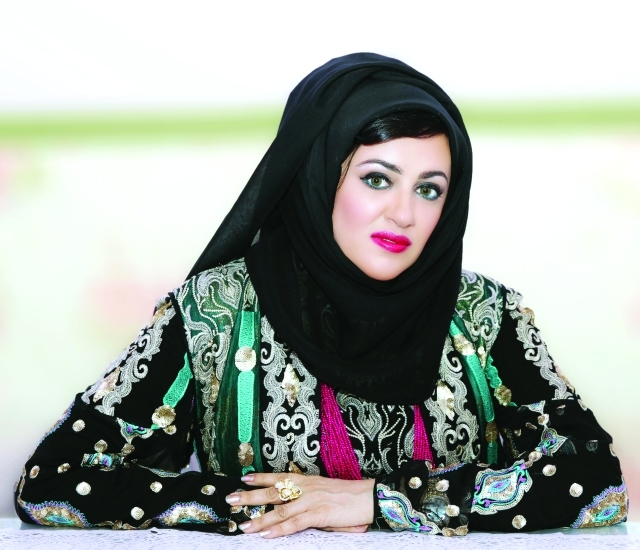 "المصممة الإماراتية مريم الشيباني - من المصدر"