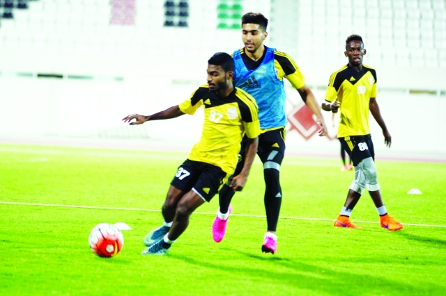 "■ جانب من تدريبات الشارقة | البيان"